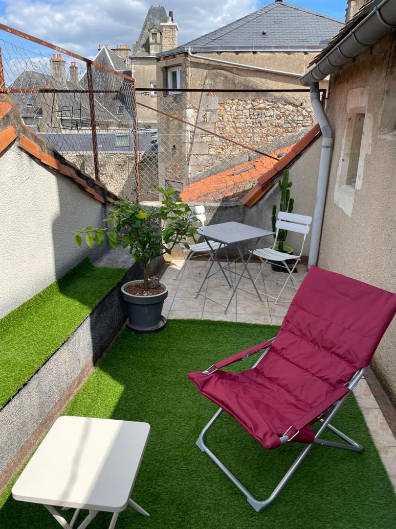 So British ! Appart Atypique Et Sa Petite Terrasse 푸아티에 외부 사진